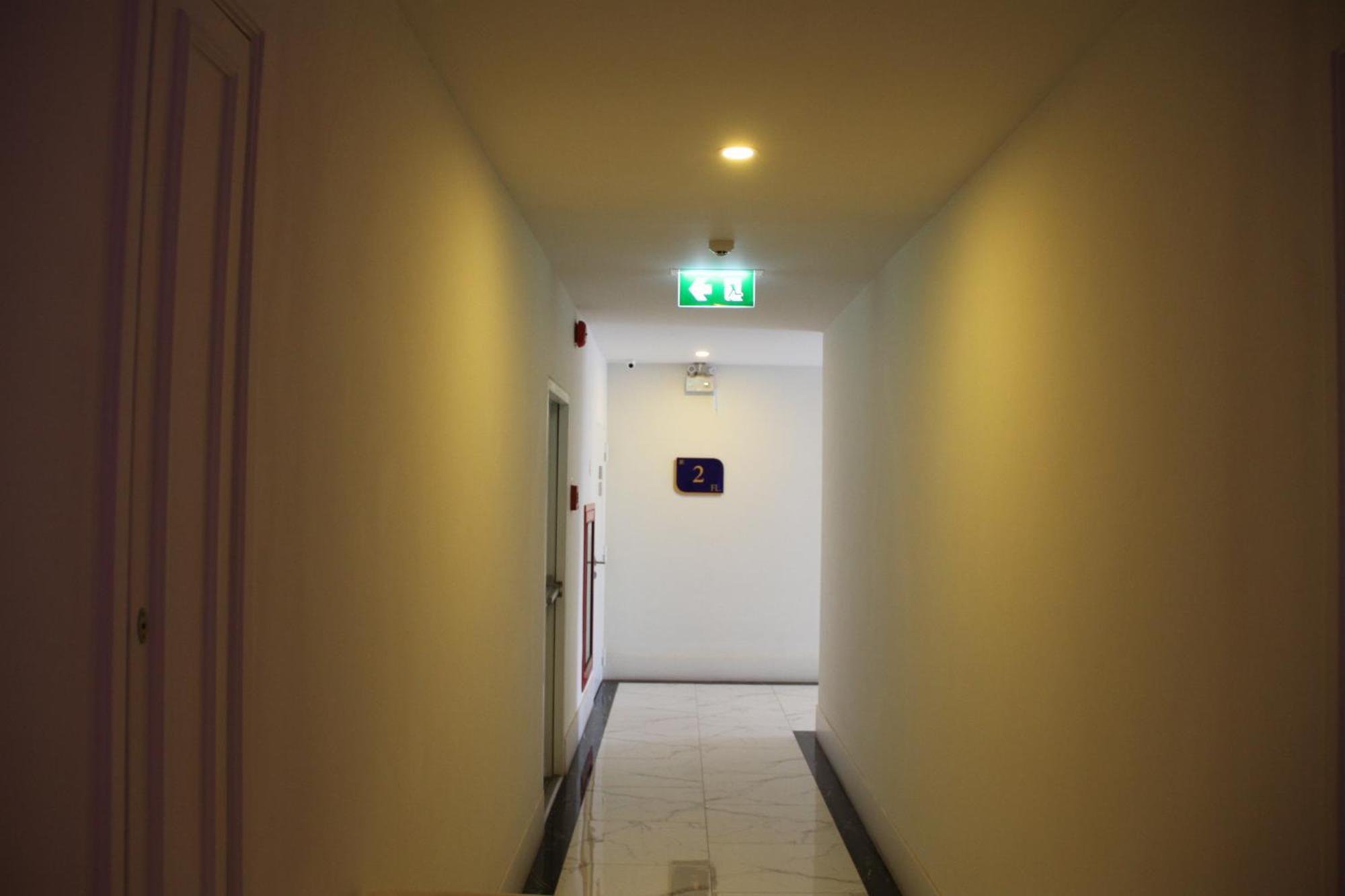 Grand Florida芭提雅带免费游泳池温泉和健身房和办公区水上花园公寓e208 นาจอมเทียน ภายนอก รูปภาพ