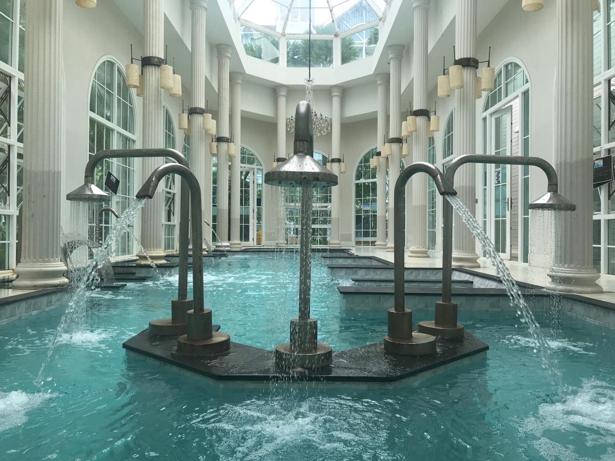 Grand Florida芭提雅带免费游泳池温泉和健身房和办公区水上花园公寓e208 นาจอมเทียน ภายนอก รูปภาพ